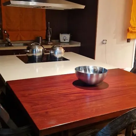 Piso Moderno Isabel Апартаменты